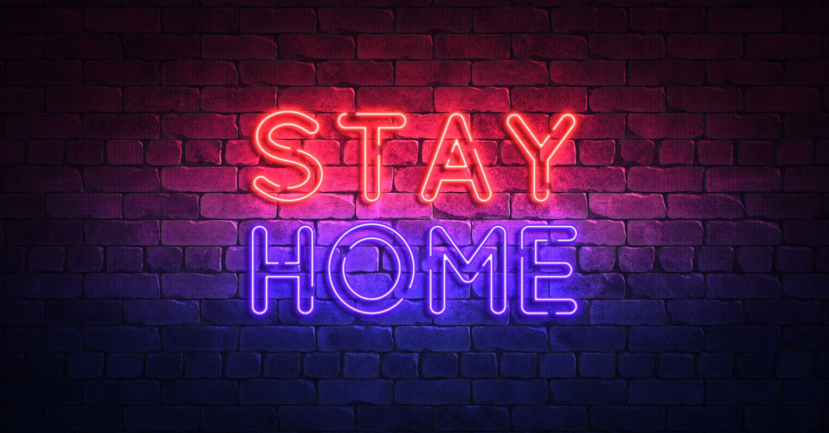 Learn How to Decorate Living Room Walls with Neon Signs