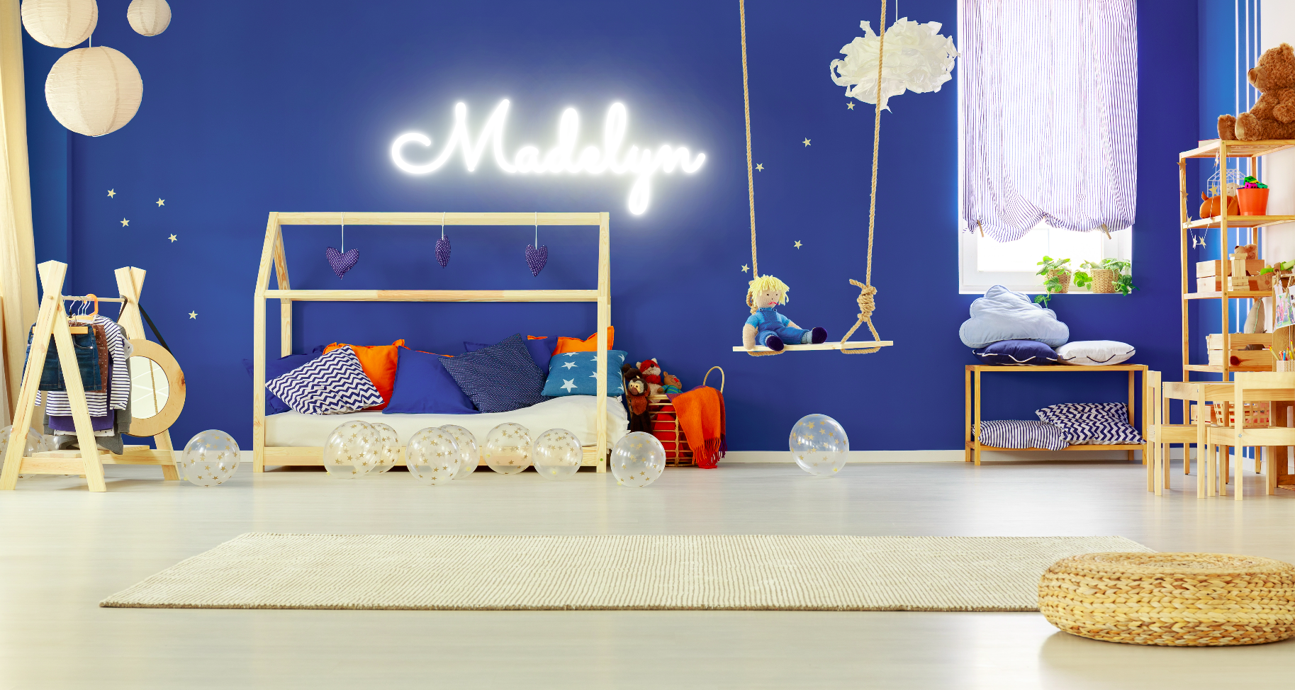 "Madelyn" Baby Name LED Neon Sign